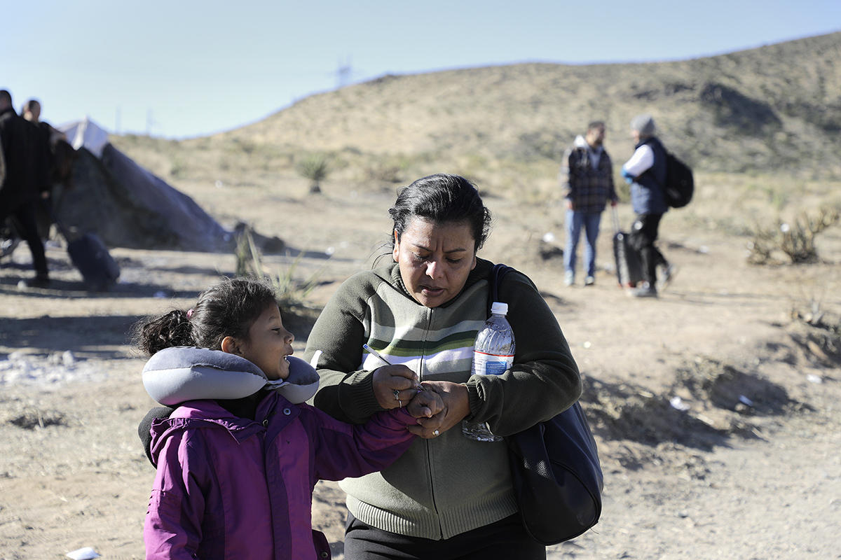 Temporary migrant camp, Jacumba, California, November 2023